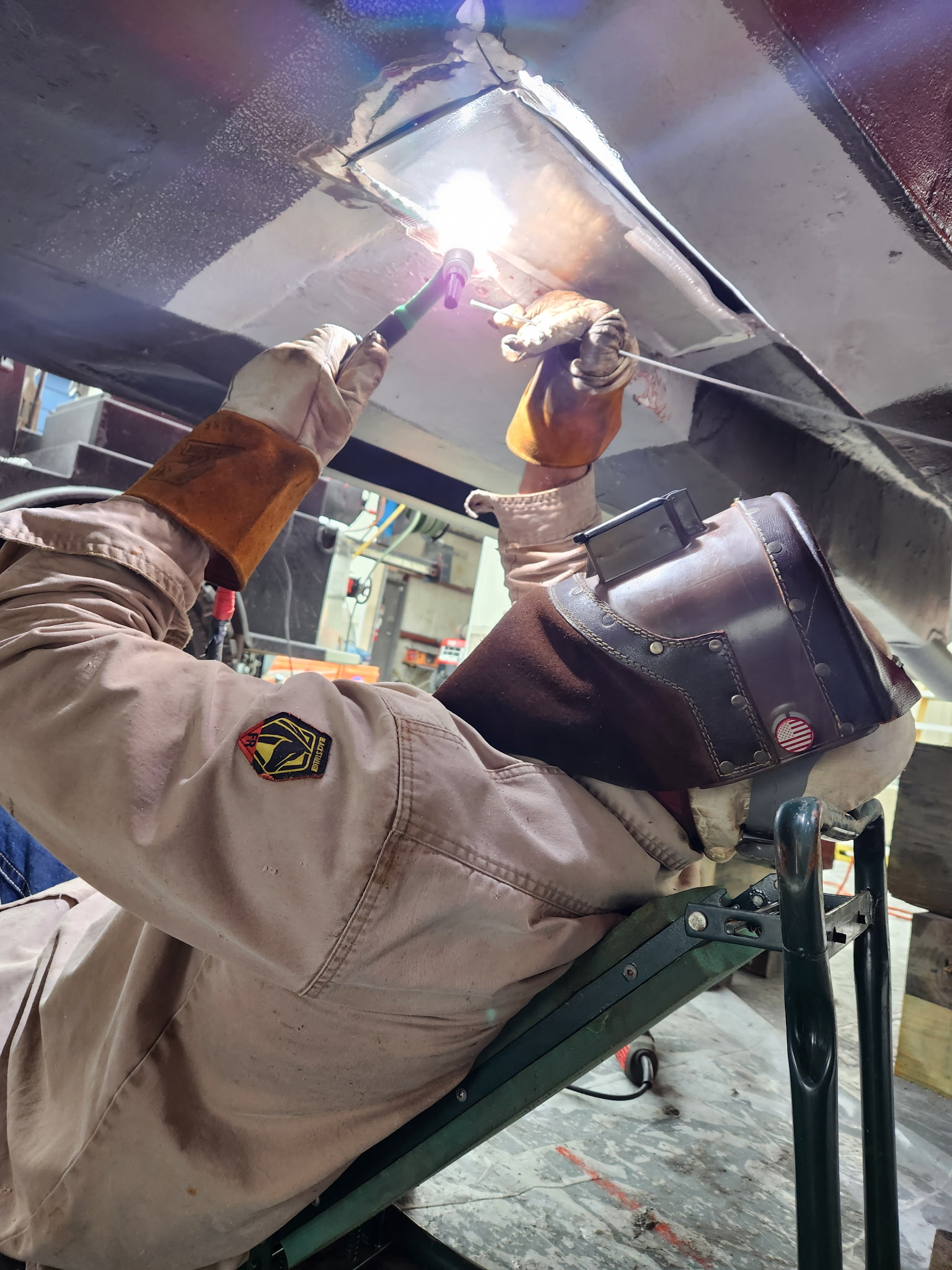 Under-hull boat welding angle two